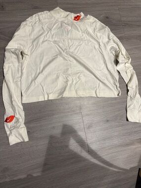Ivory Long Sleeve Crop Top with Red Lip Appliqués
